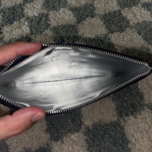 Comme Des Garçons Zip Wallet - Picture 4 of 7